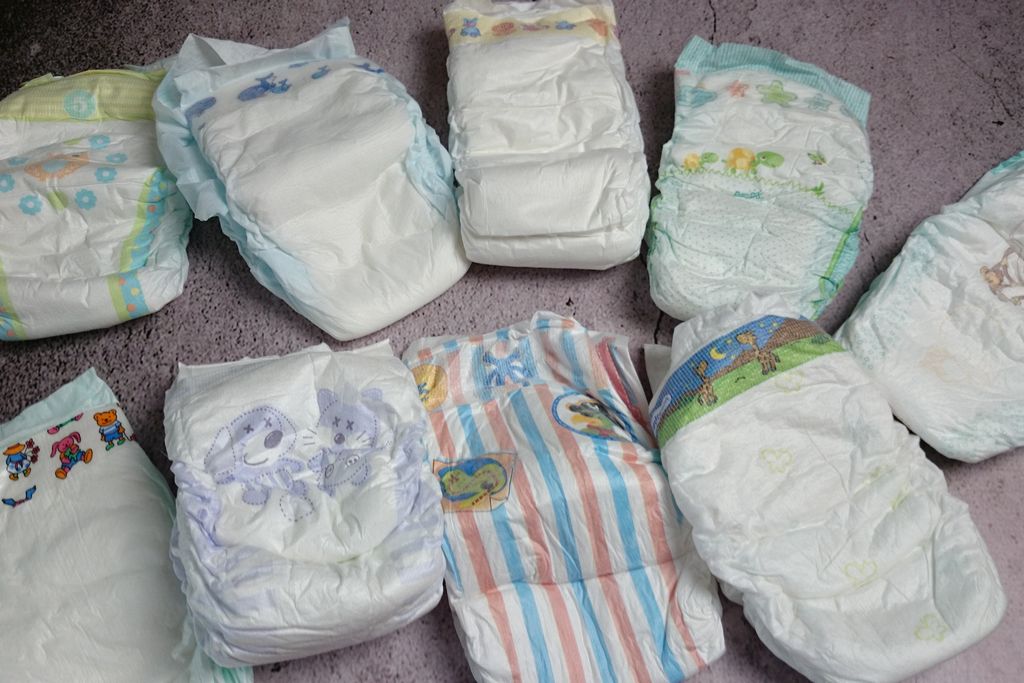 pampers premium care 2 148 szt